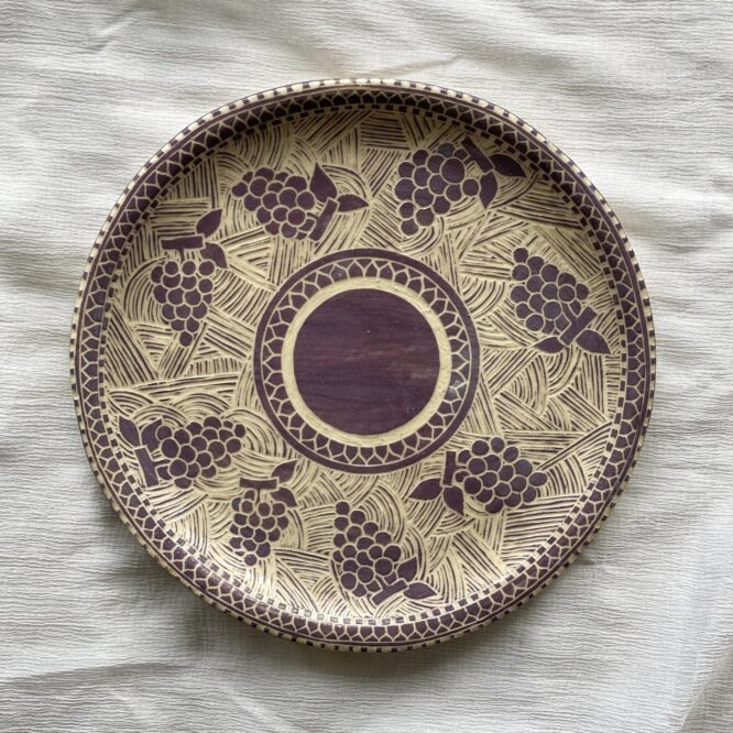 Sgraffito Plate- Medium