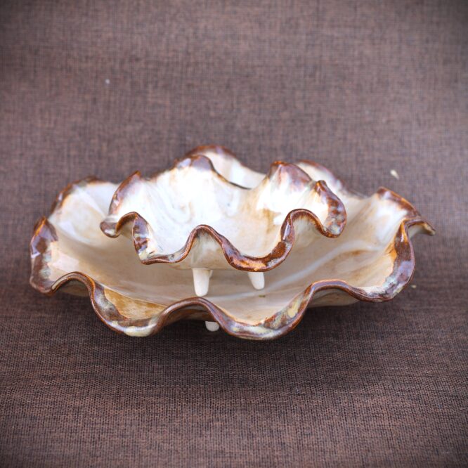 Rustic Swirl Bowl- with Legs - Image 9